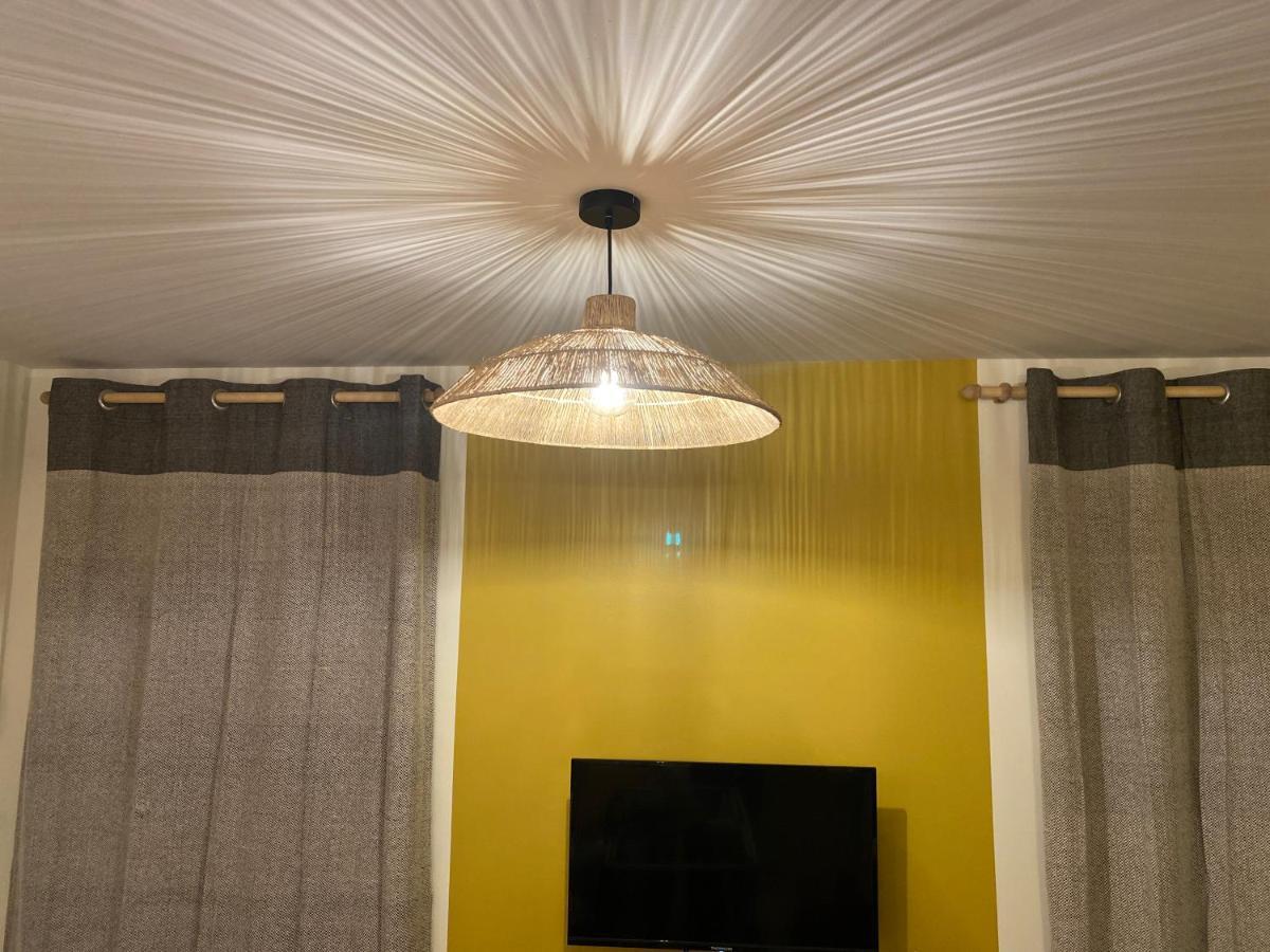 Exceptionnel ! Superbe Appartement Refait A Neuf En Rez-De-Chaussee Avec Parking Prive Кастр Экстерьер фото